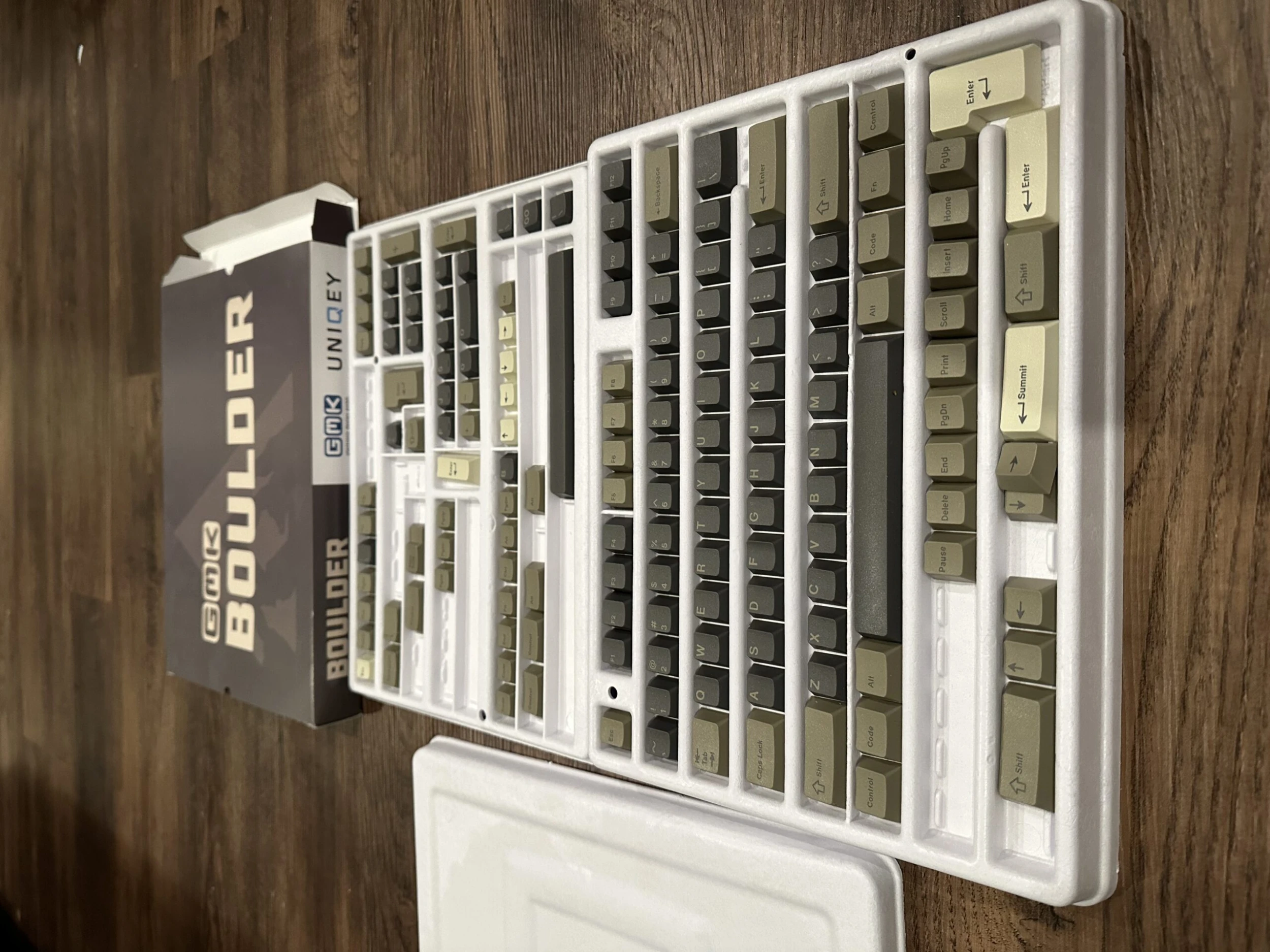 GMK Boulder Base Set - Image 2