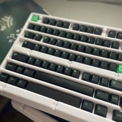 None GMK Aurora Polaris(MISSING KEYCAPS0
